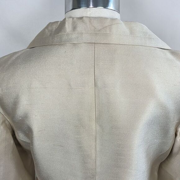 Carolina Herrera Tan Silk Blazer - Picture 5 of 10